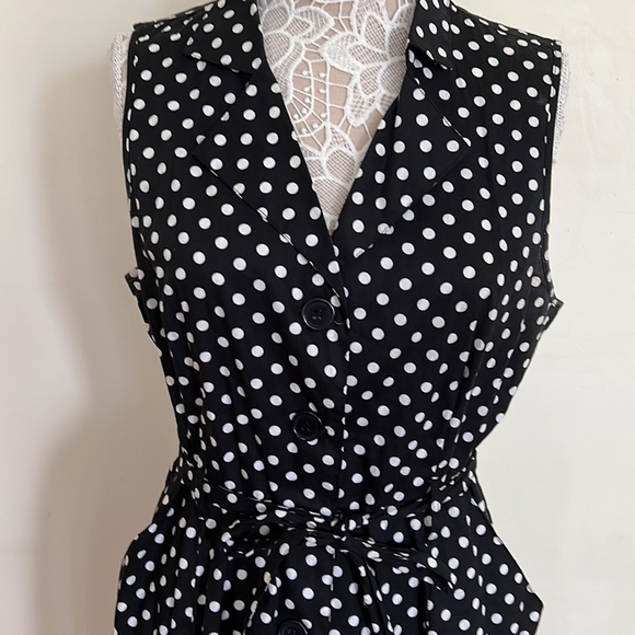 COPY2- Women’s Dress - Picture 2 of 11